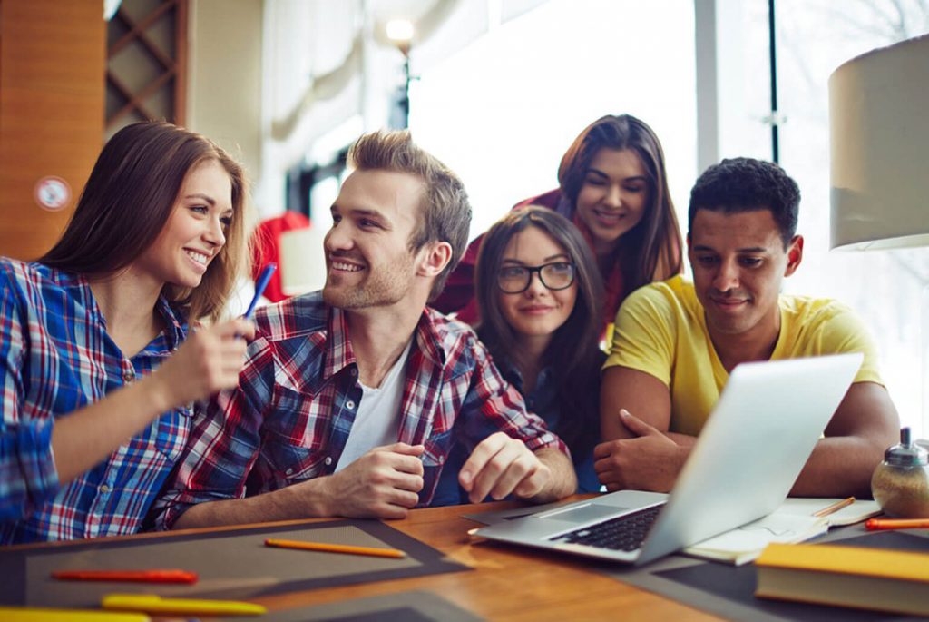 Redes Sociales: La Mejor Frecuencia para Postear Frecuencia para Postear